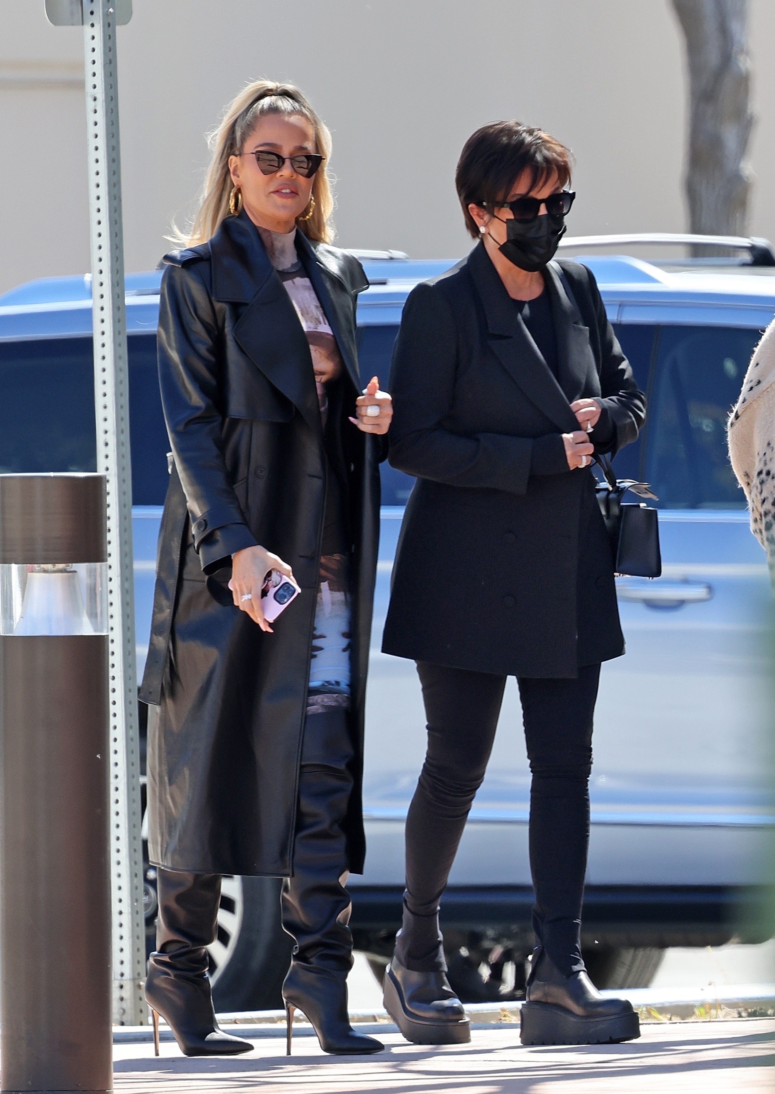 Access_Kardashian_7.jpg