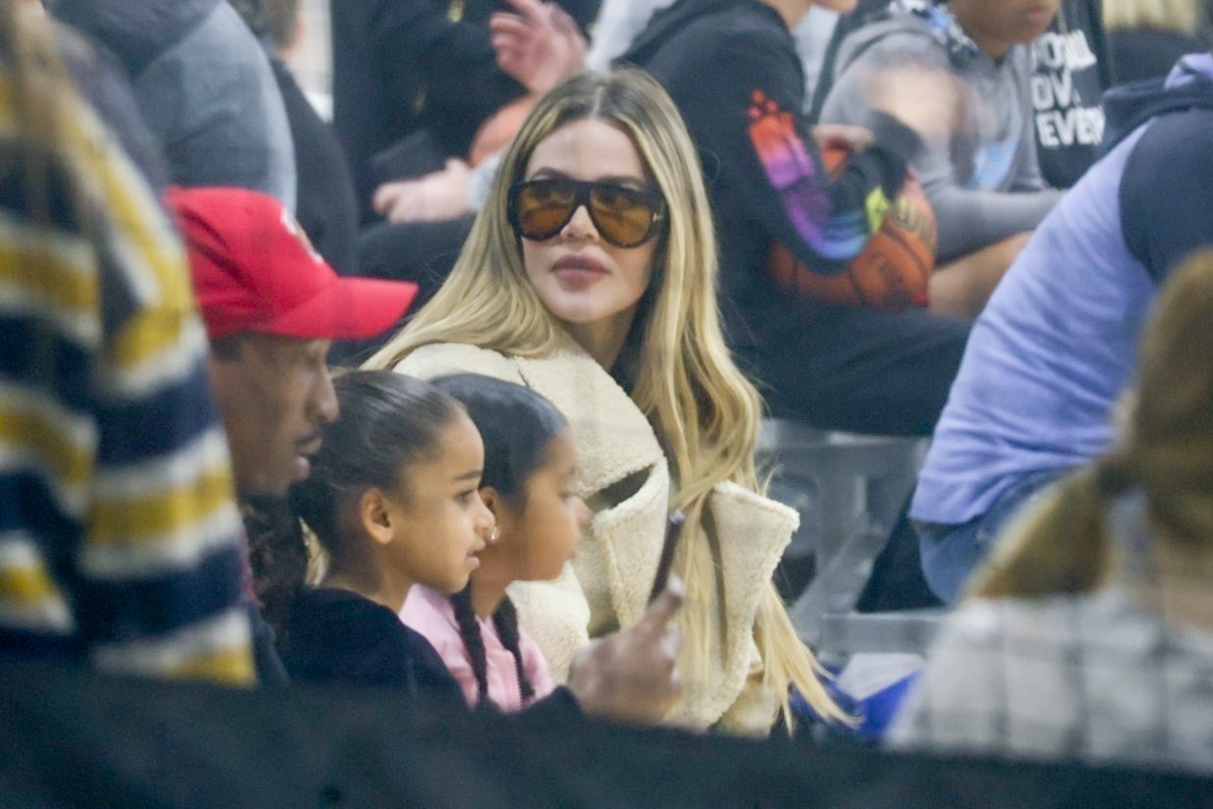Access_Kardashian_3.jpg