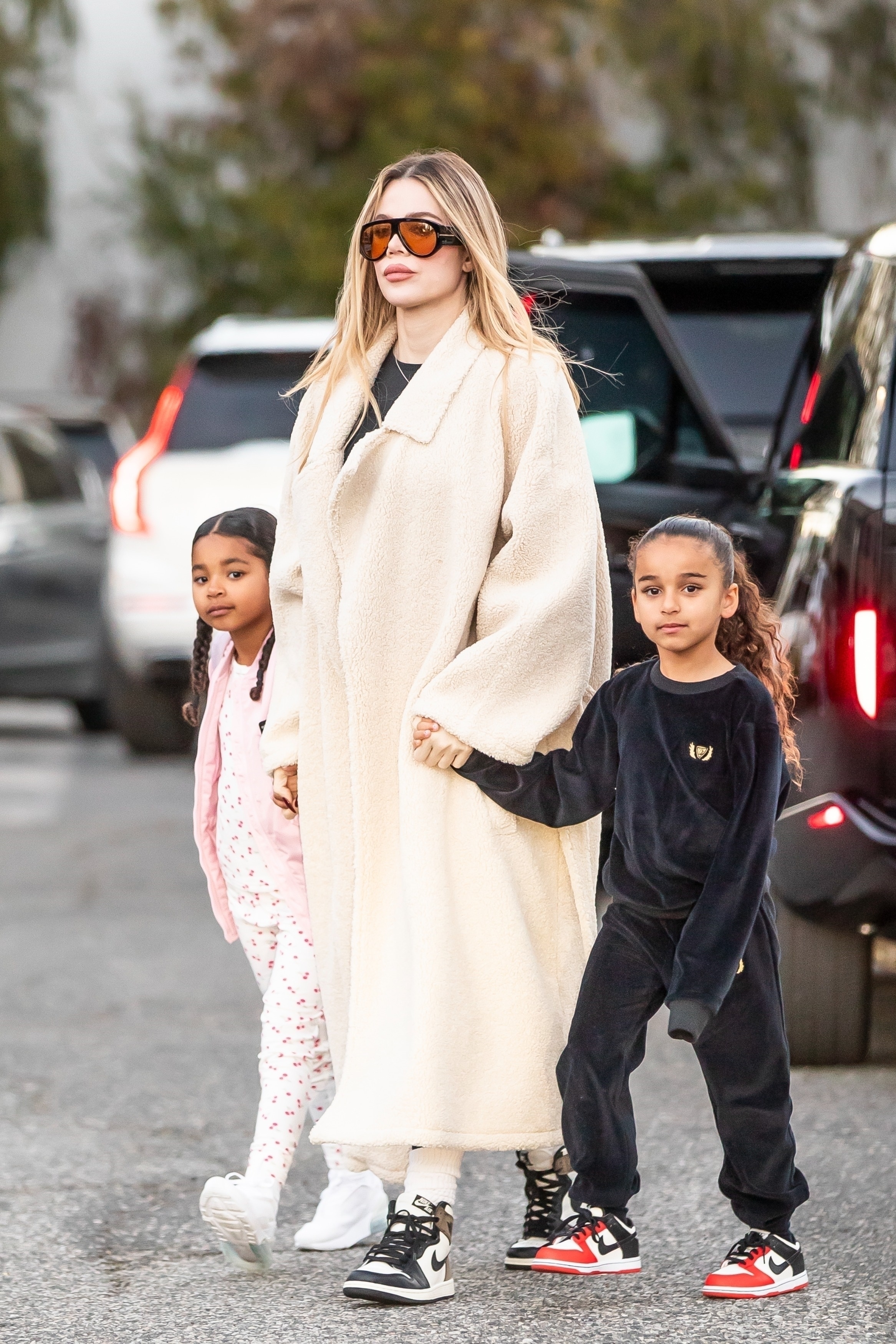 Access_Kardashian_2.jpg