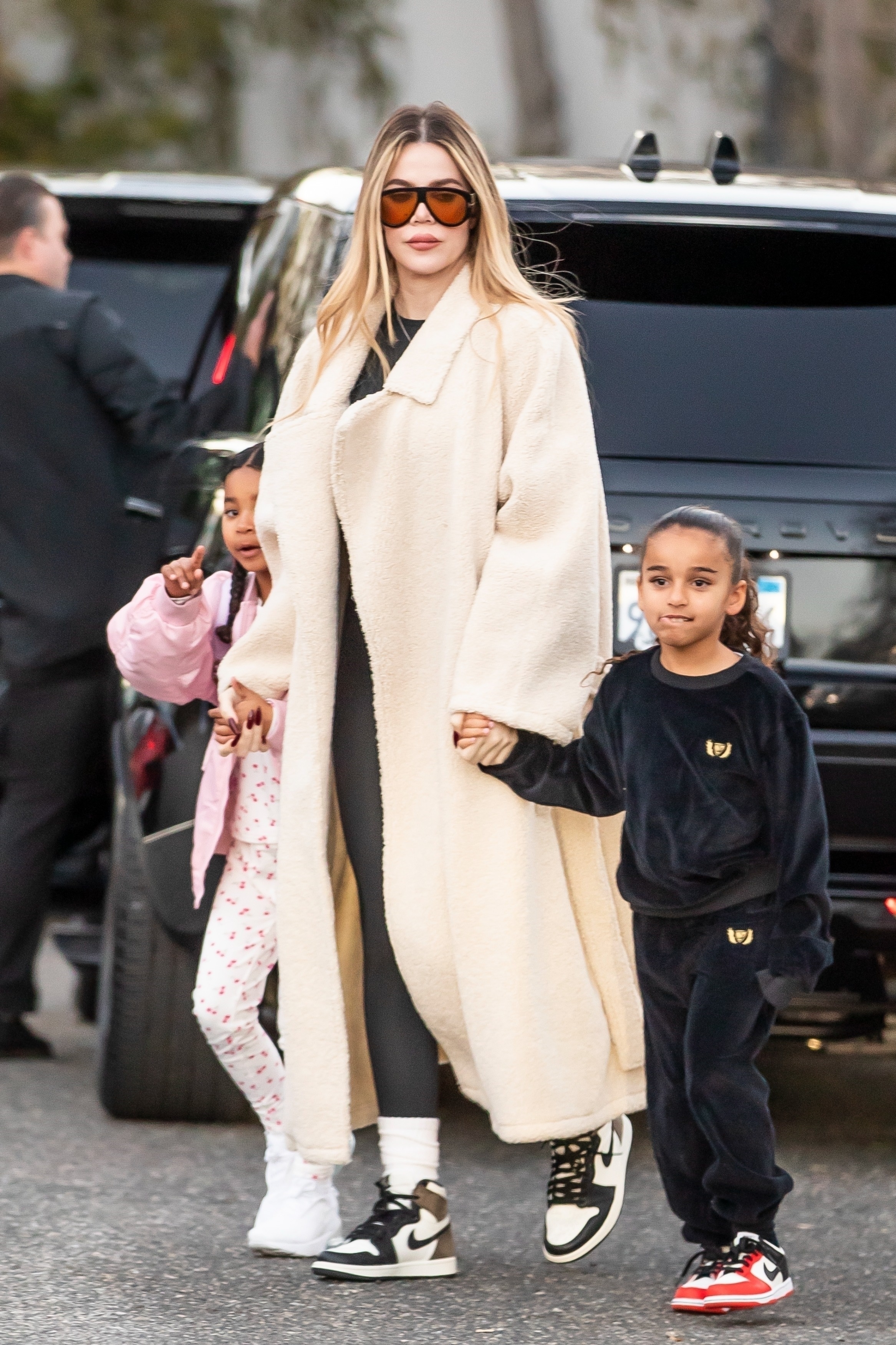 Access_Kardashian_4.jpg