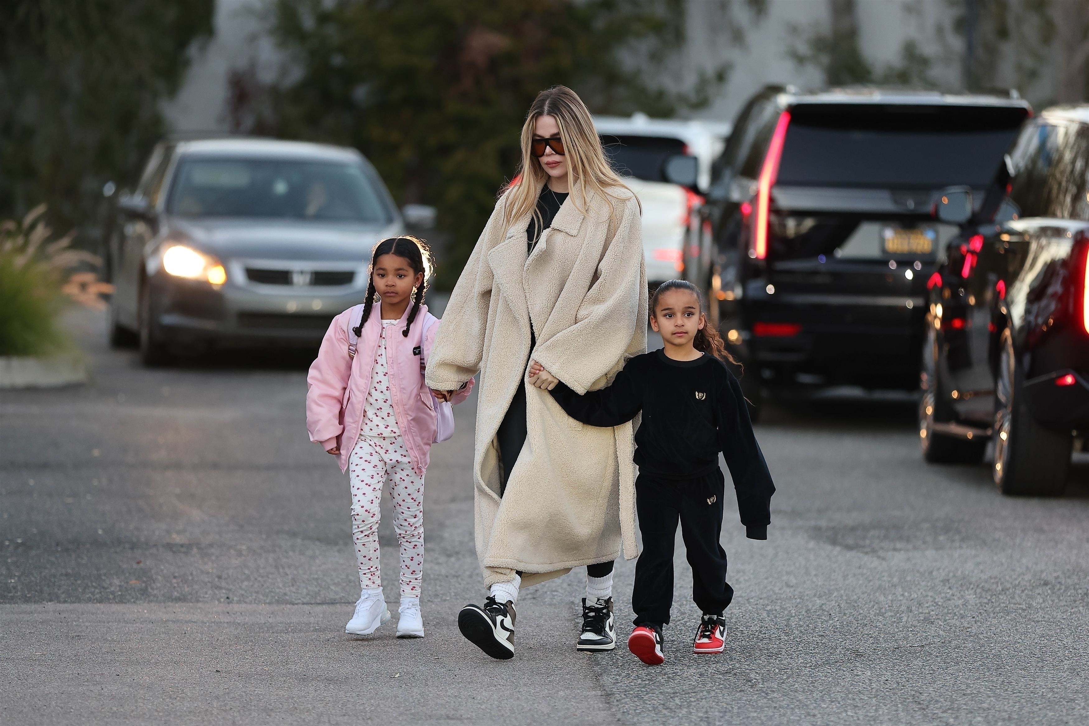 Access_Kardashian_75.jpg