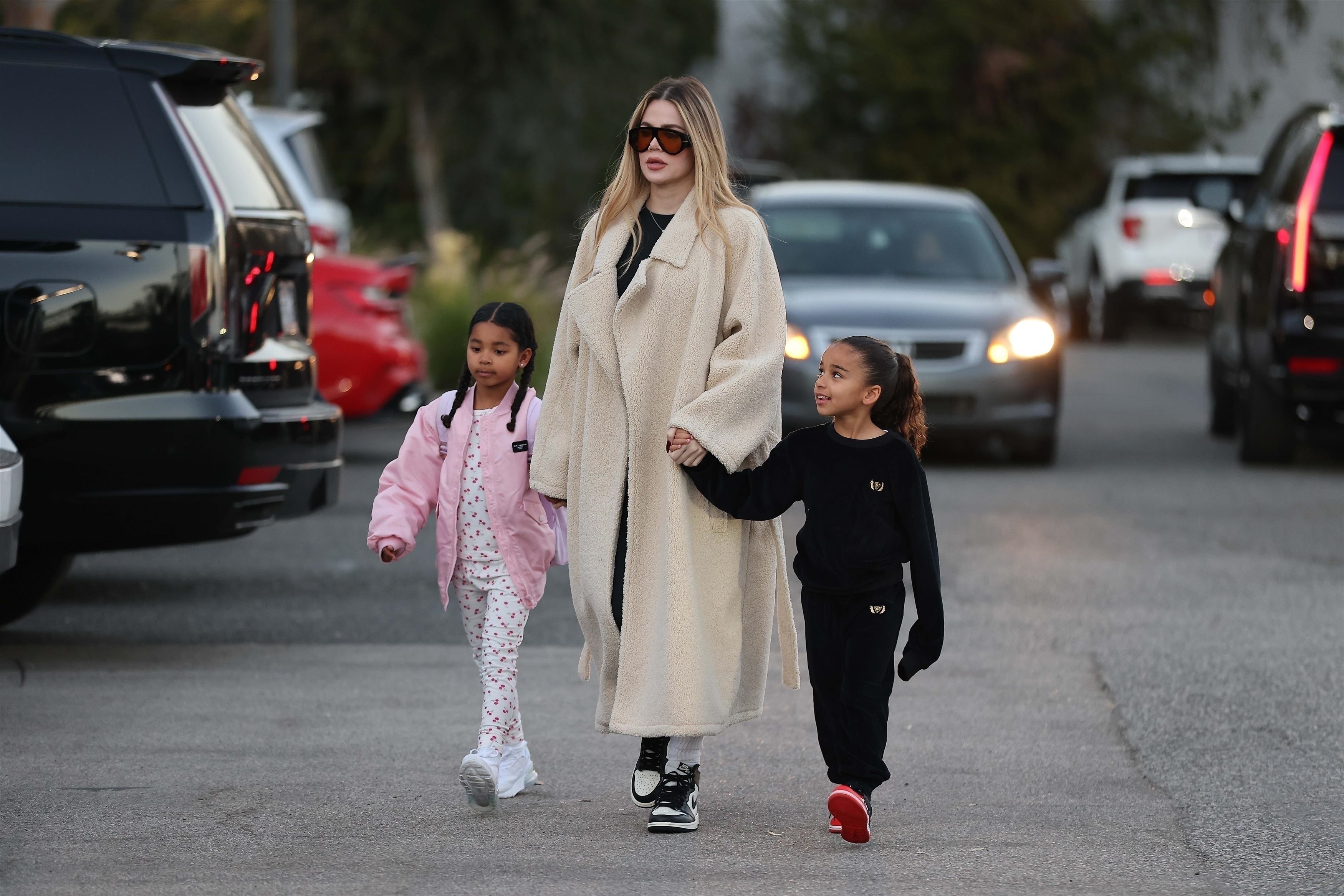 Access_Kardashian_96.jpg