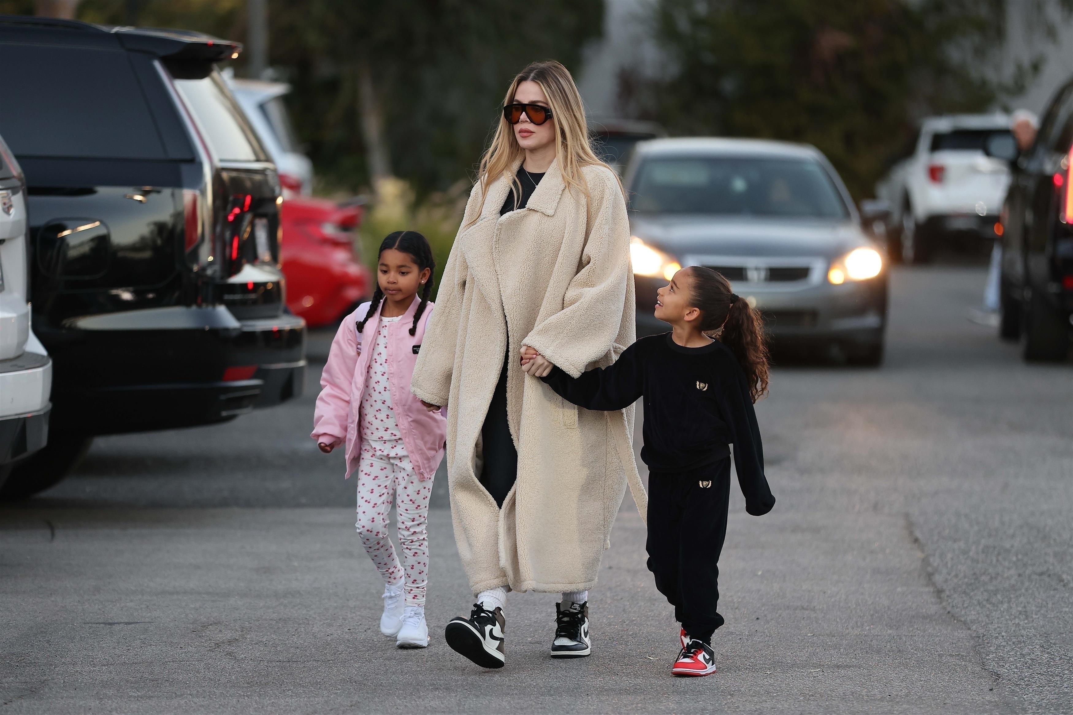 Access_Kardashian_98.jpg