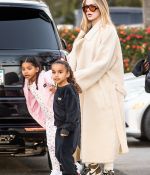 Access_Kardashian_35.jpg