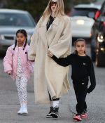Access_Kardashian_77.jpg