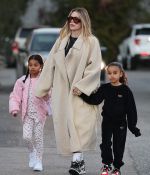 Access_Kardashian_85.jpg