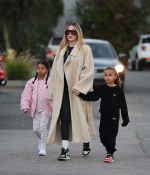Access_Kardashian_91.jpg