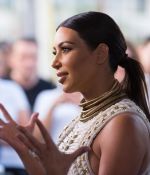 Access_Kardashian_21.jpg