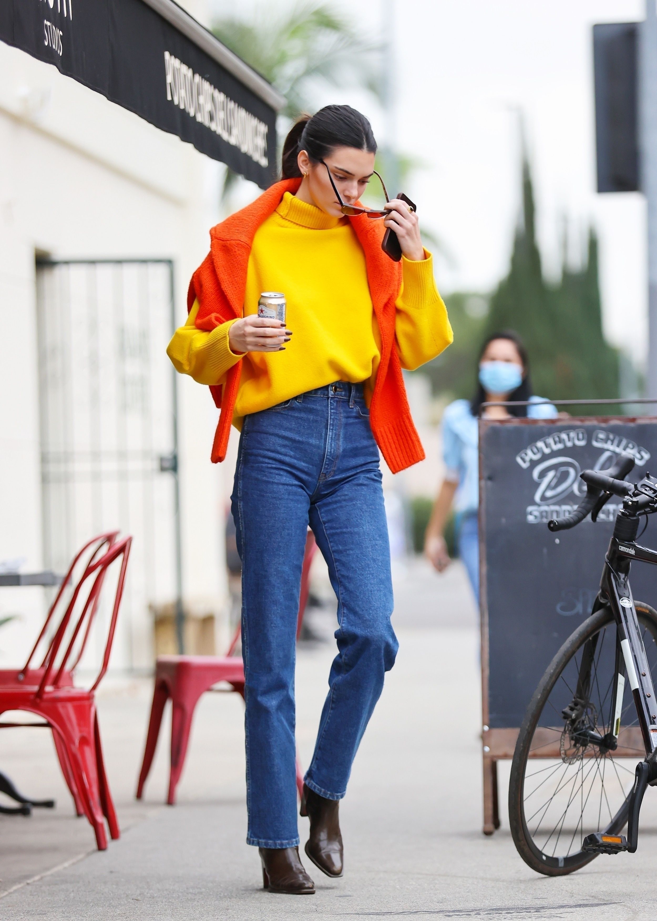 Access_Kardashian_005.jpg