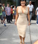 Access_Kardashian_13.jpg