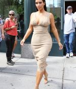 Access_Kardashian_8.jpg