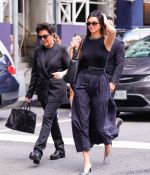 Access_Kardashian_8.jpg