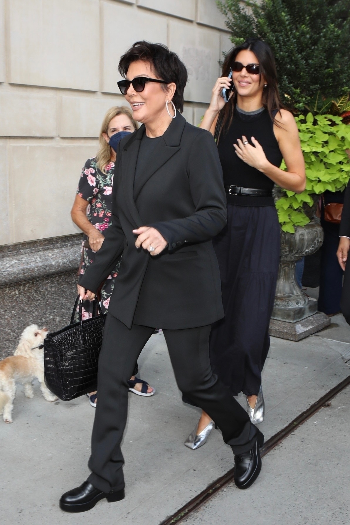 Access_Kardashian_100.jpg