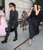 Access_Kardashian_95~0.jpg