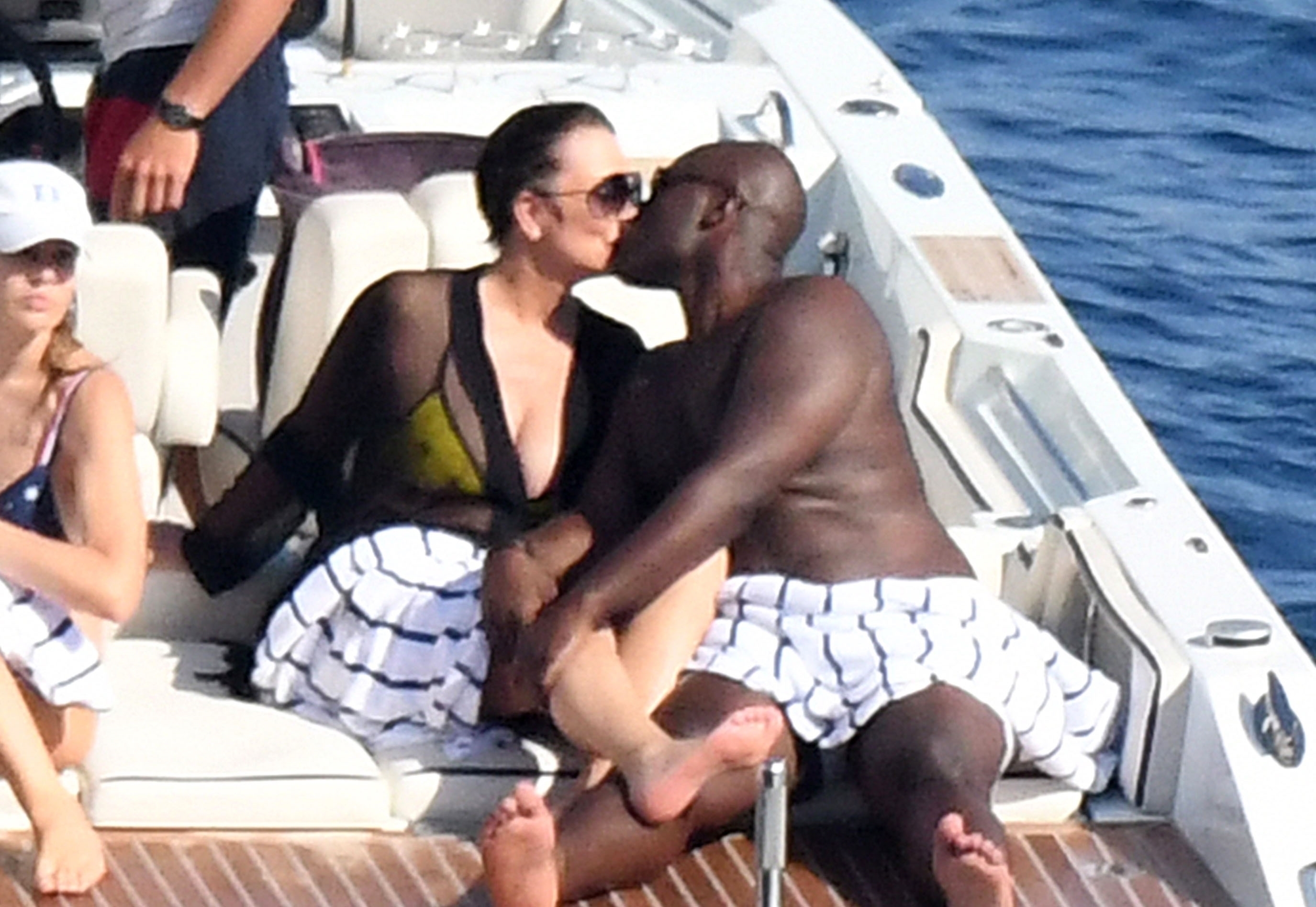Access_Kardashian_6.jpg