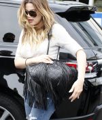 Access_Kardashian_4.jpg