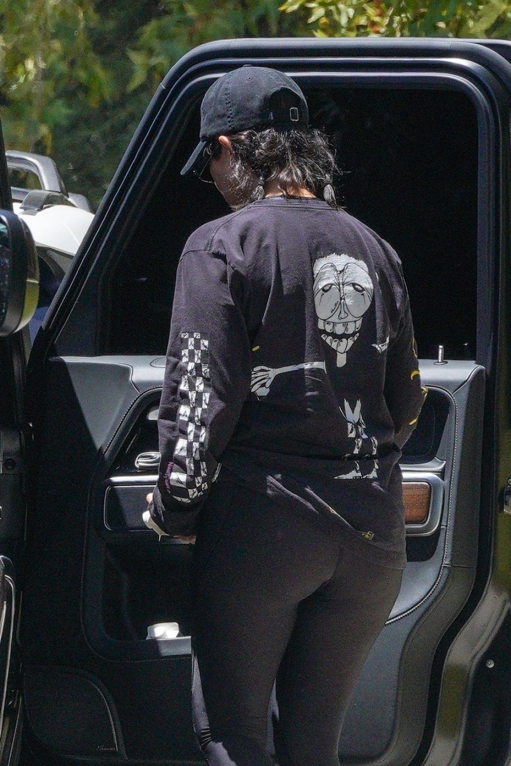 Access_Kardashian_001.jpg