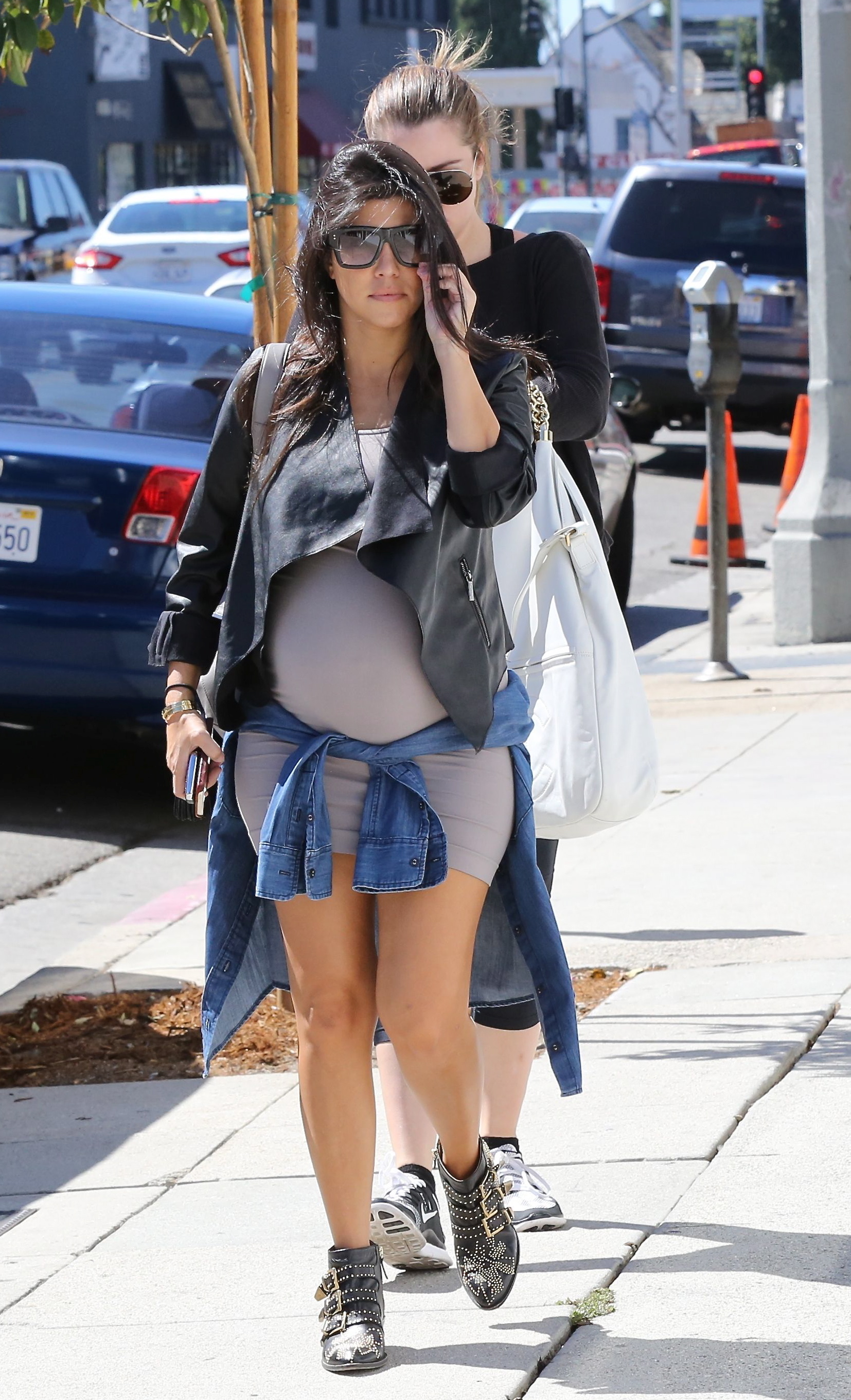 Access_Kardashian_3.jpeg