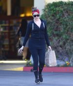 Access_Kardashian_7.jpg
