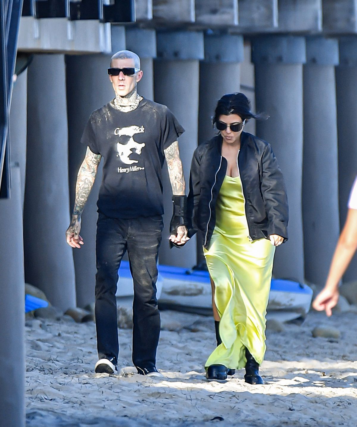 Access_Kardashian_001.jpg