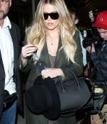 Access_Kardashian_121.jpg
