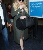 Access_Kardashian_18.jpg