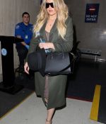 Access_Kardashian_4.jpg