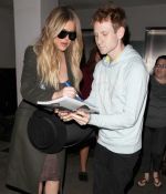 Access_Kardashian_77.jpg