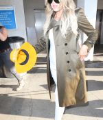 Access_Kardashian_102.jpg