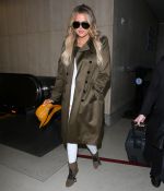 Access_Kardashian_12.jpg