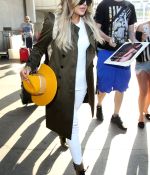 Access_Kardashian_72.jpg