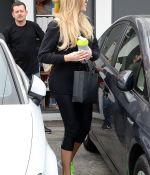 Access_Kardashian_33.jpg