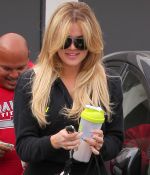 Access_Kardashian_6.jpg