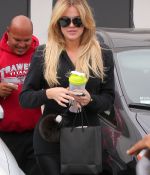 Access_Kardashian_8.jpg
