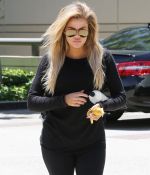 Access_Kardashian_7.jpg