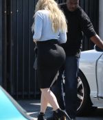 Access_Kardashian_7.jpg