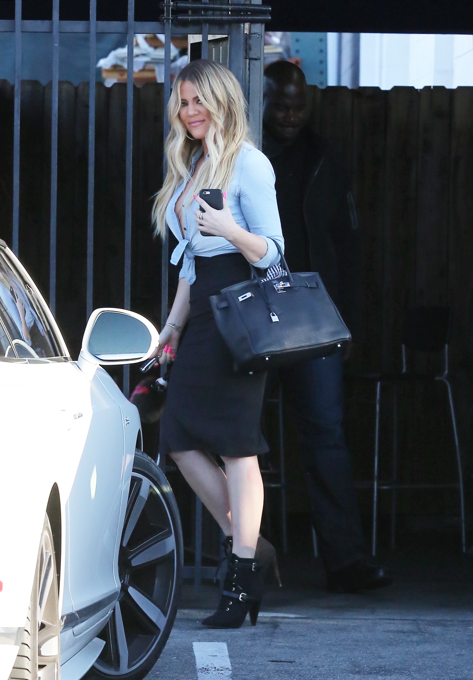 Access_Kardashian_5.jpg