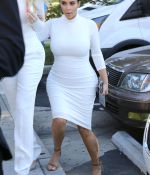 Access_Kardashian_23.jpg