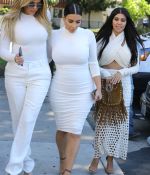 Access_Kardashian_24.jpg