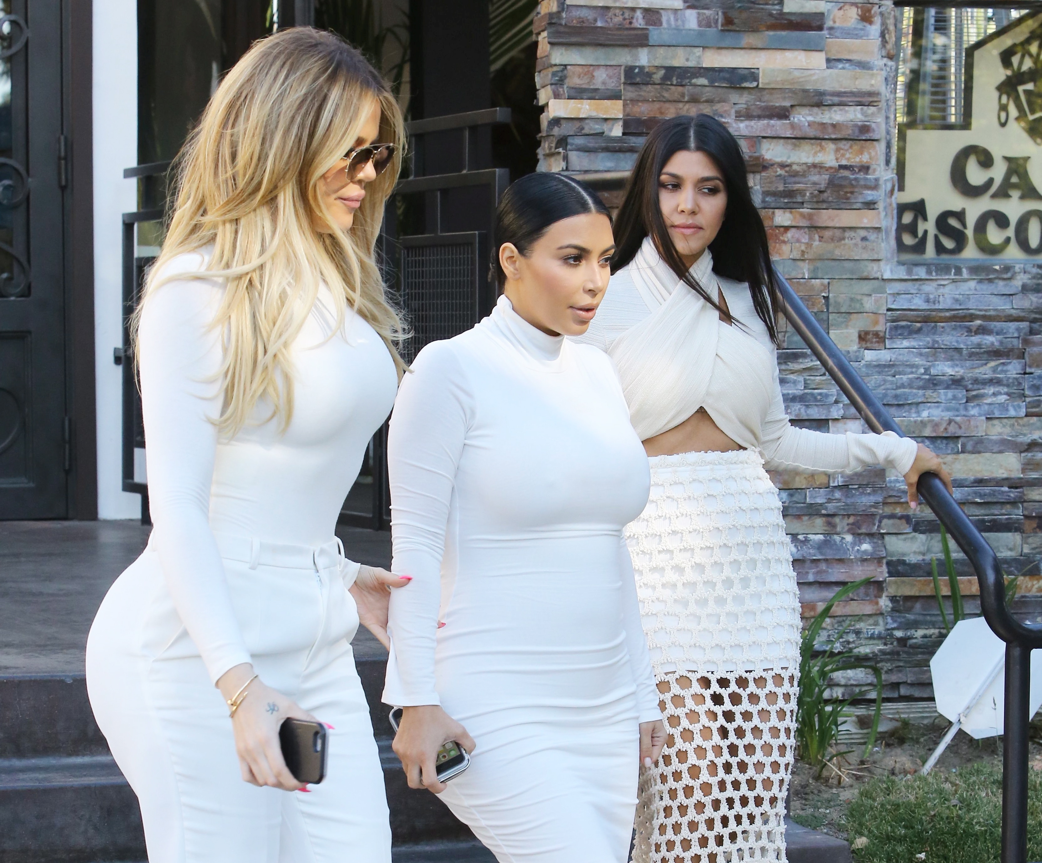 Access_Kardashian_9.jpg