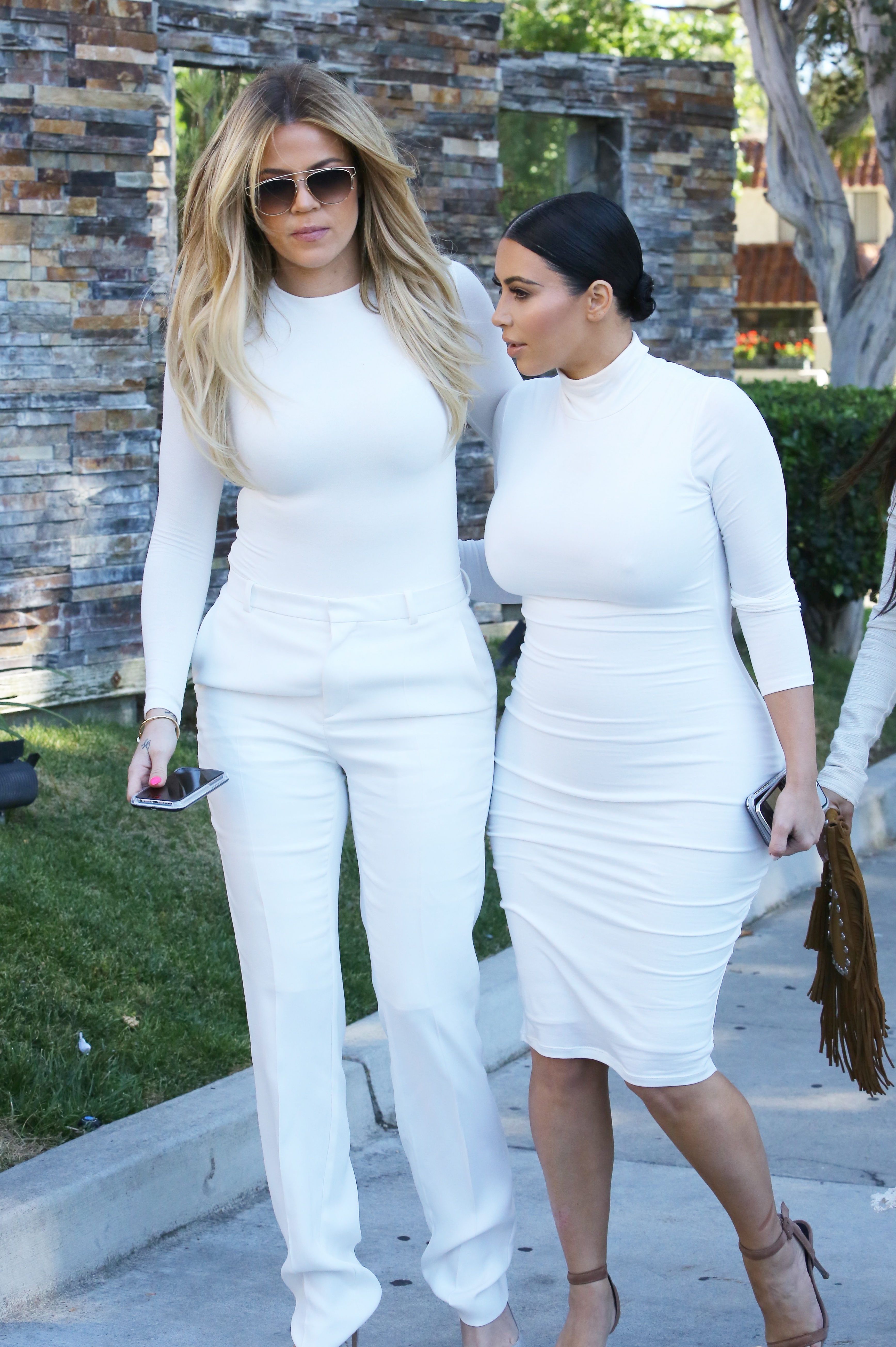 Access_Kardashian_30.jpg