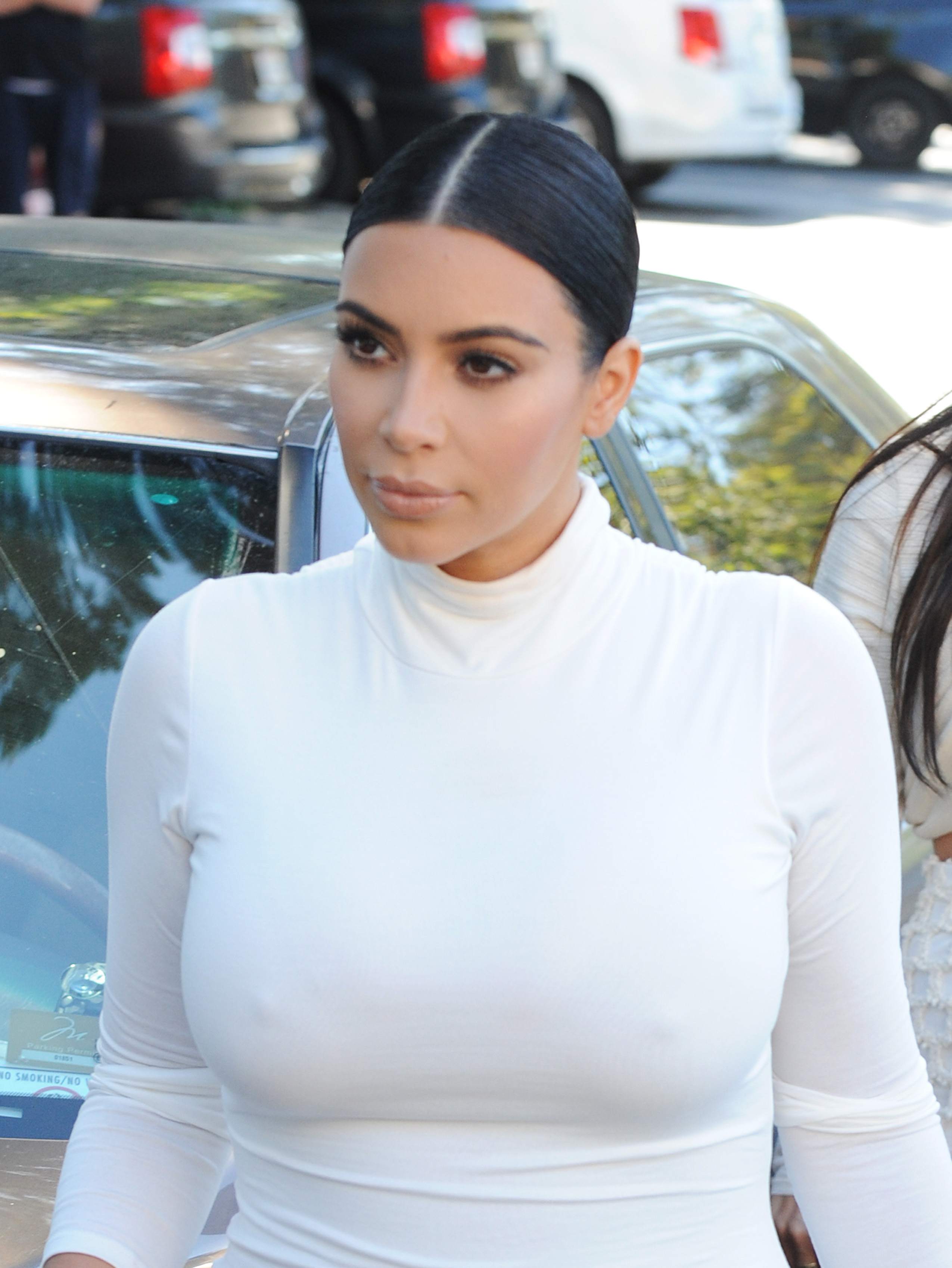 Access_Kardashian_10.jpg