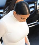 Access_Kardashian_39.jpg