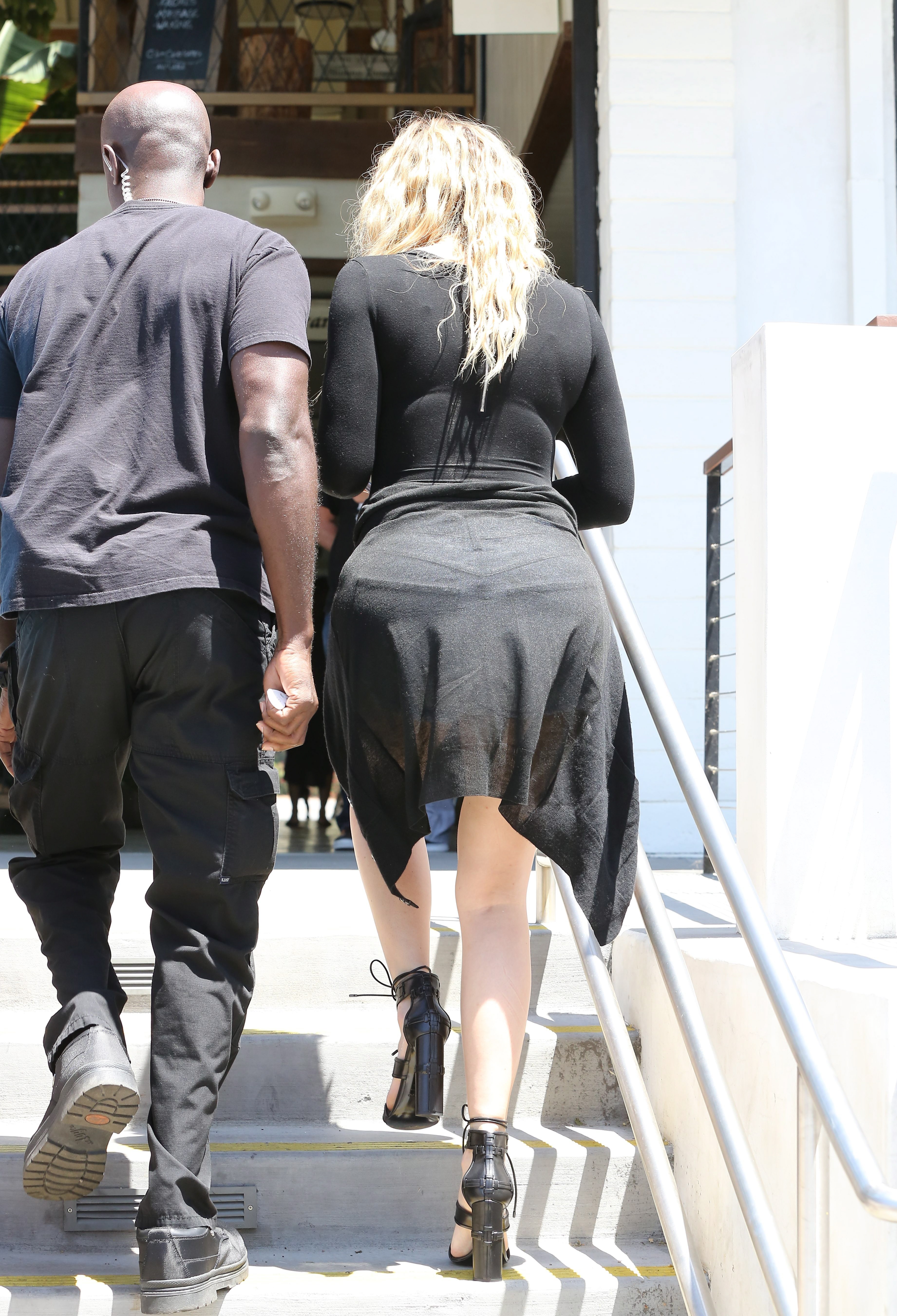 Access_Kardashian_16.jpg
