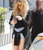 Access_Kardashian_12.jpg