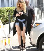 Access_Kardashian_9.jpg