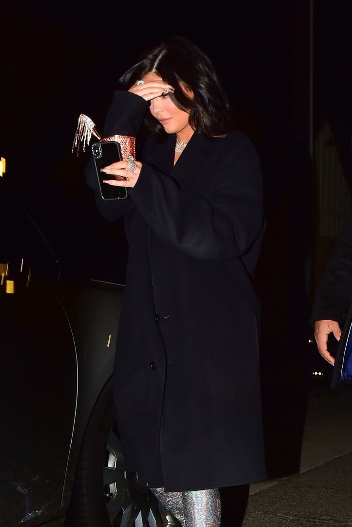Access_Kardashian_001.jpg