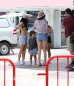 Access_Kardashian_1.jpg