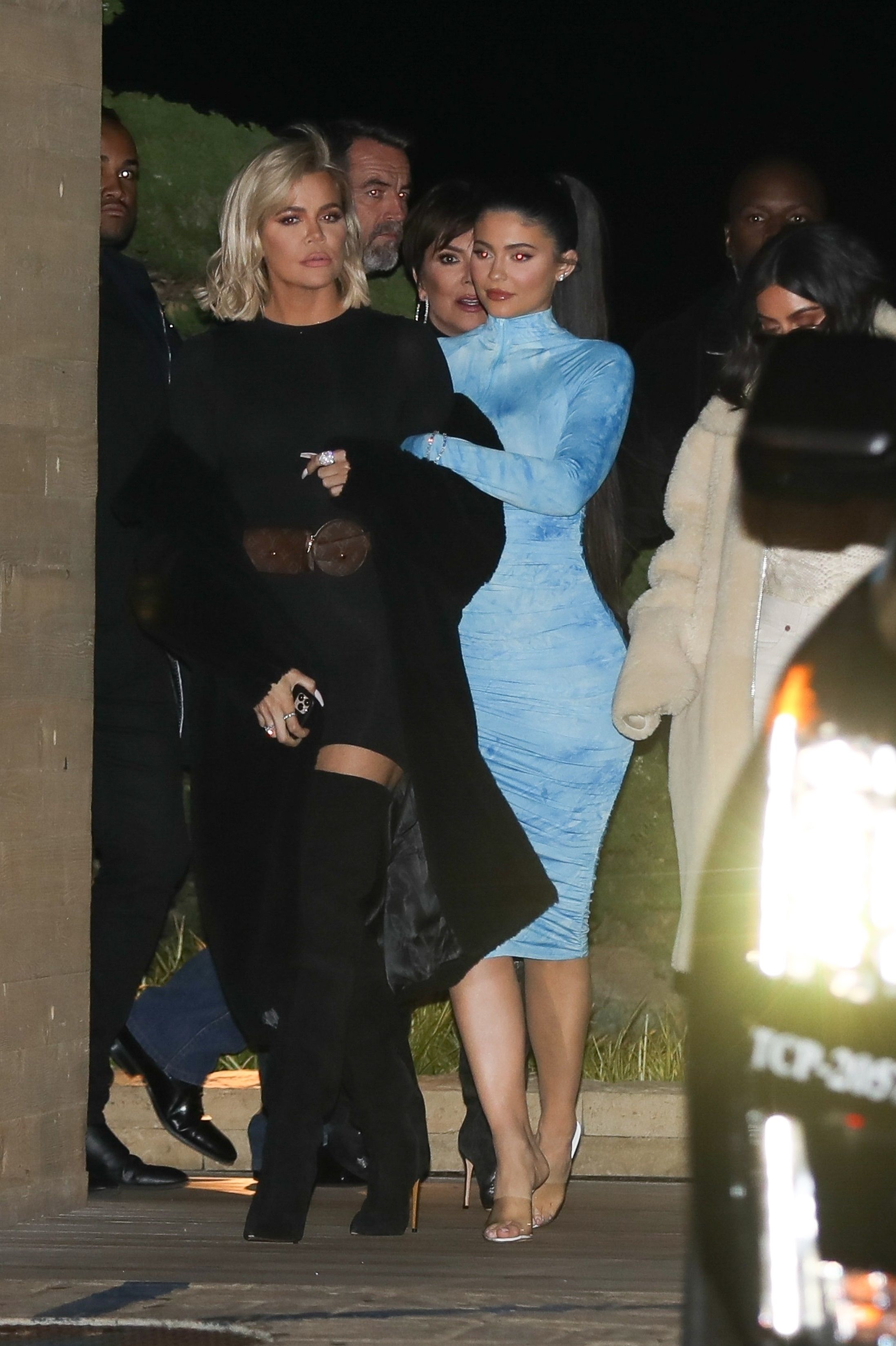 Access_Kardashian_002.jpg