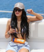 Access_Kardashian_40.jpg